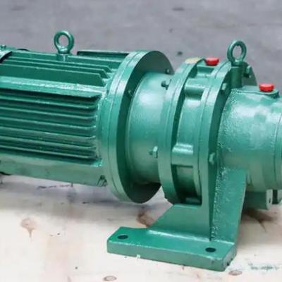 When does the XWD4-17-1.5KW cycloidal pinwheel reducer need to replace lubricating oil