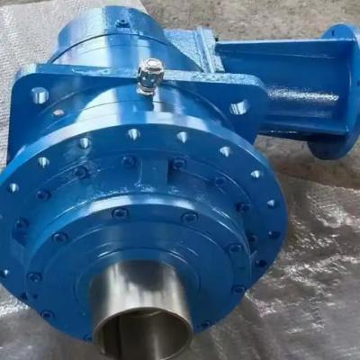 What impact does the installation of P3SA14 planetary gearbox have on vibration