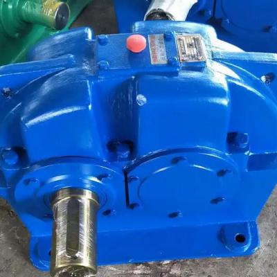 How to adjust the oil level of ZDY160-3.5-1 gear reducer